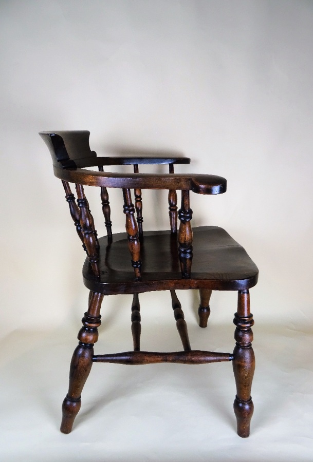 Antique English Smokers Captains Bow Chair (10).JPG